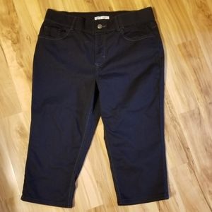 Lee Riders dark capris